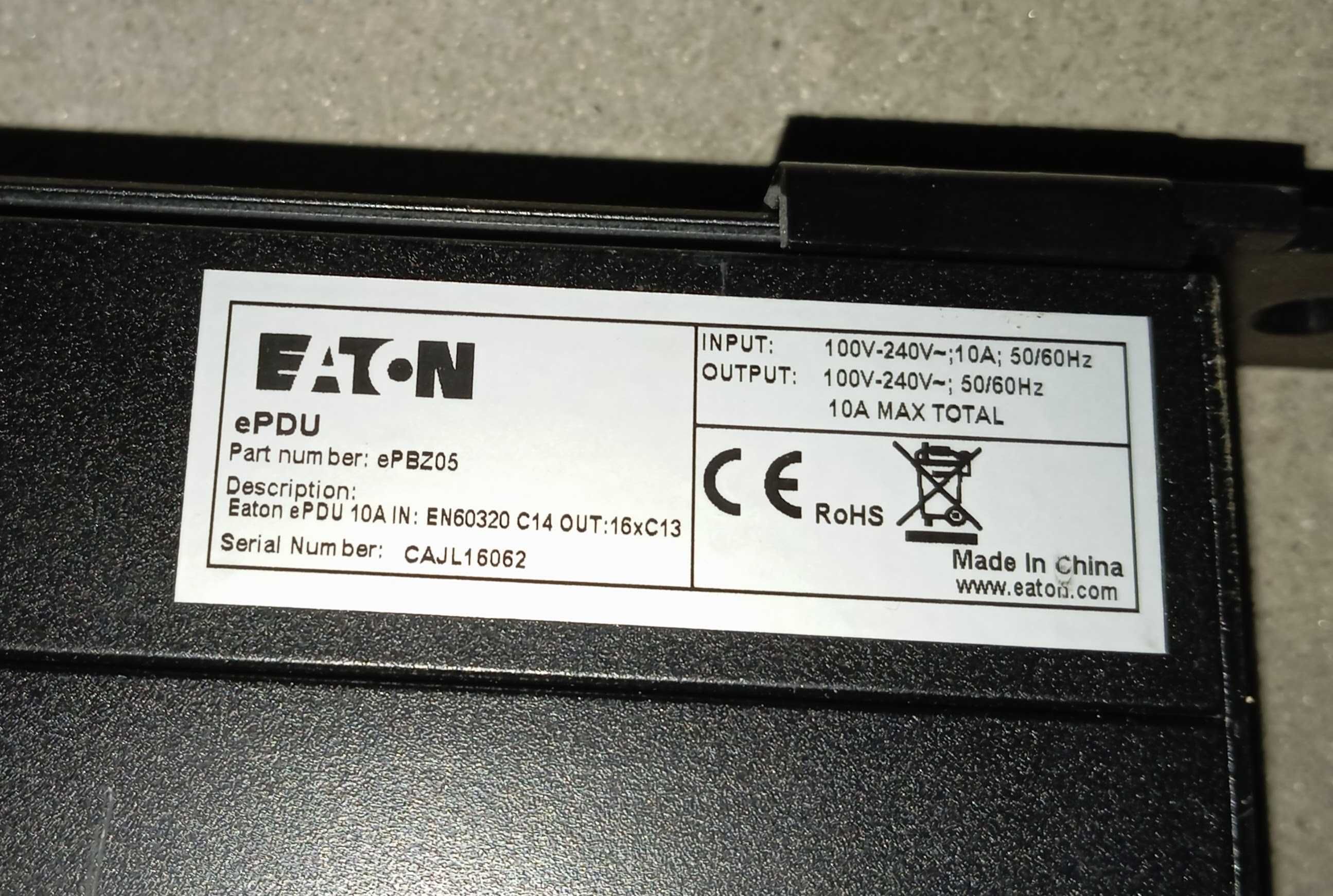 Блок розподілу живлення Eaton Basic ePDU ePBZ05 16 розеток С13, 10А