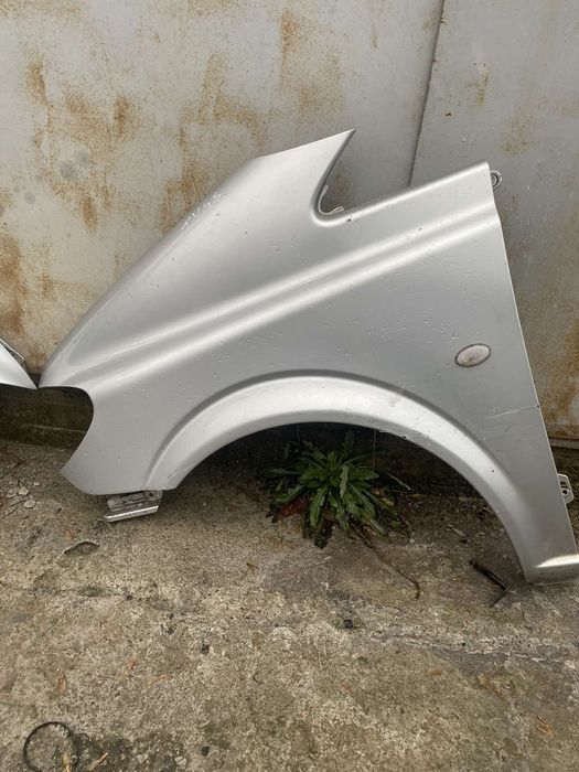 Крила Mercedes Vito 639