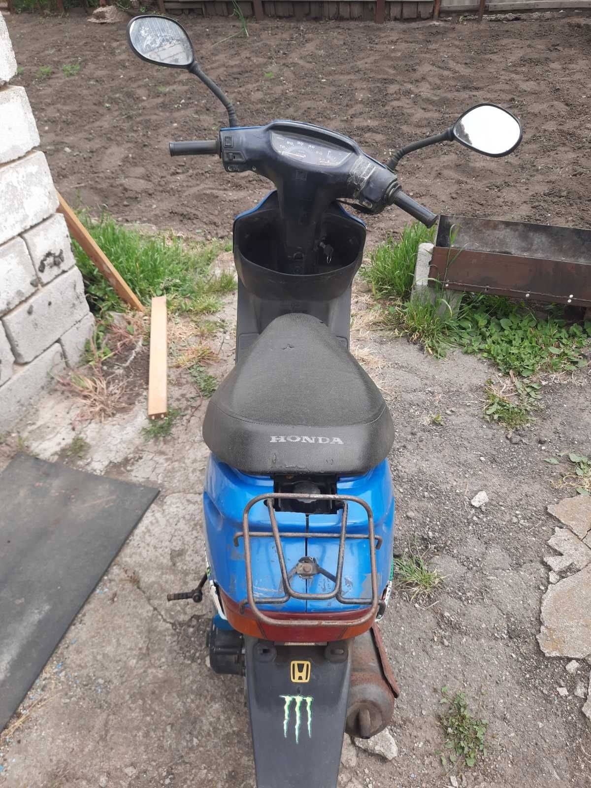 Продам мопед хонда 27