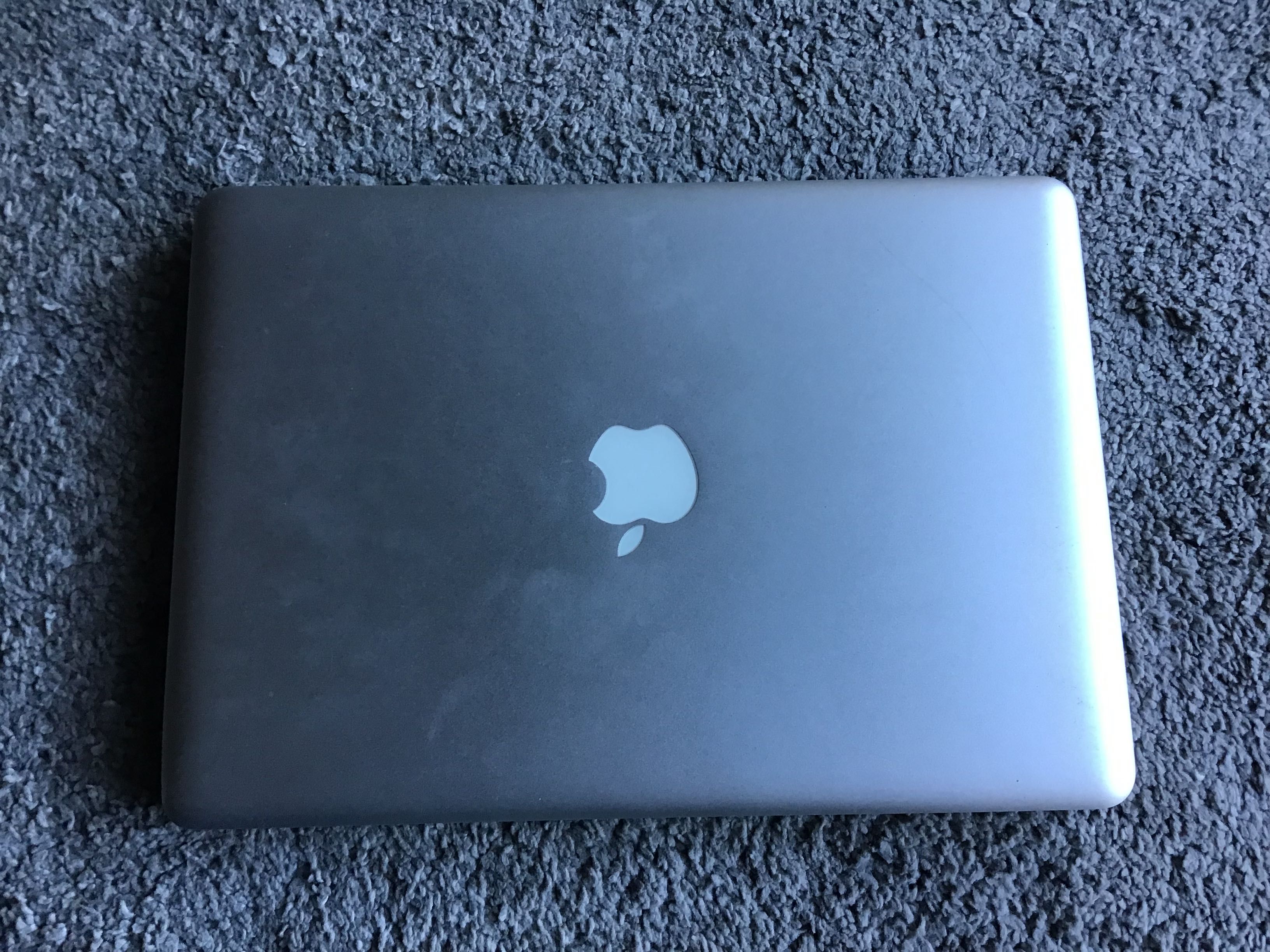 MAC Book Pro para peças