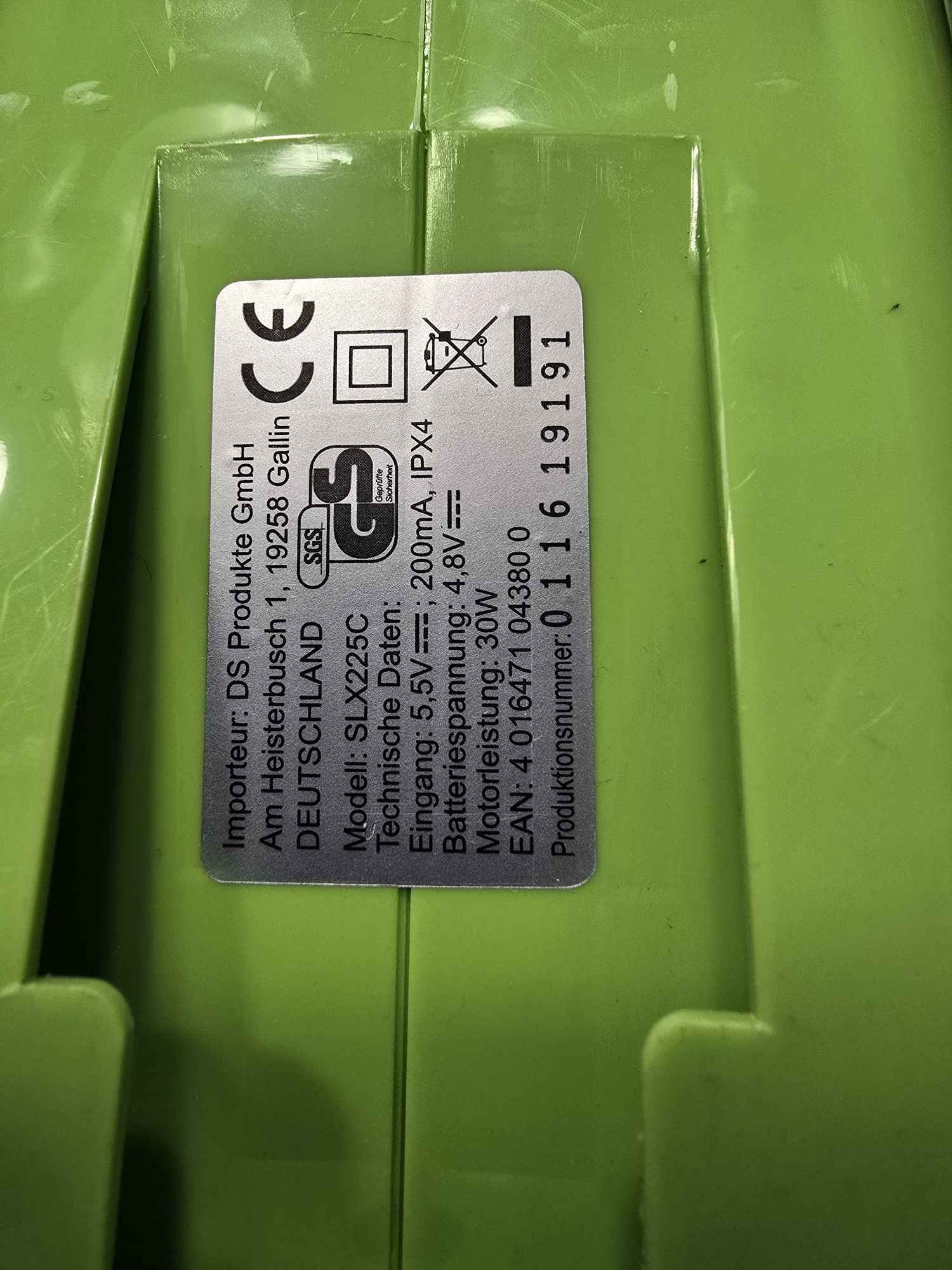 Odkurzacz ręczny CleanMaxx SLX225C