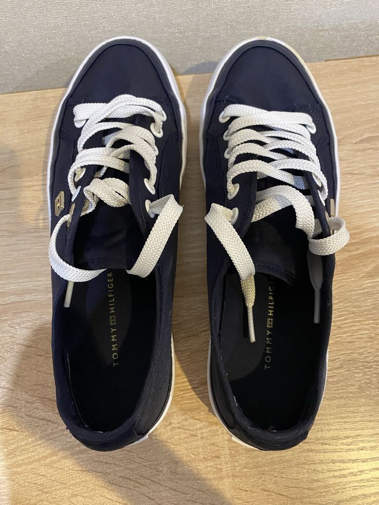 Кеди Tommy Hilfiger
