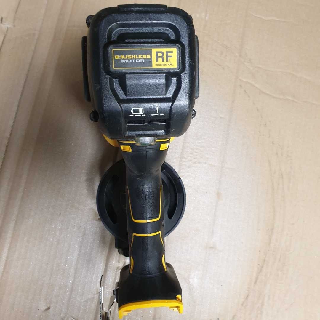 Gwoździarka bębnowa 19-45mm 18V DeWALT DCN45RNN