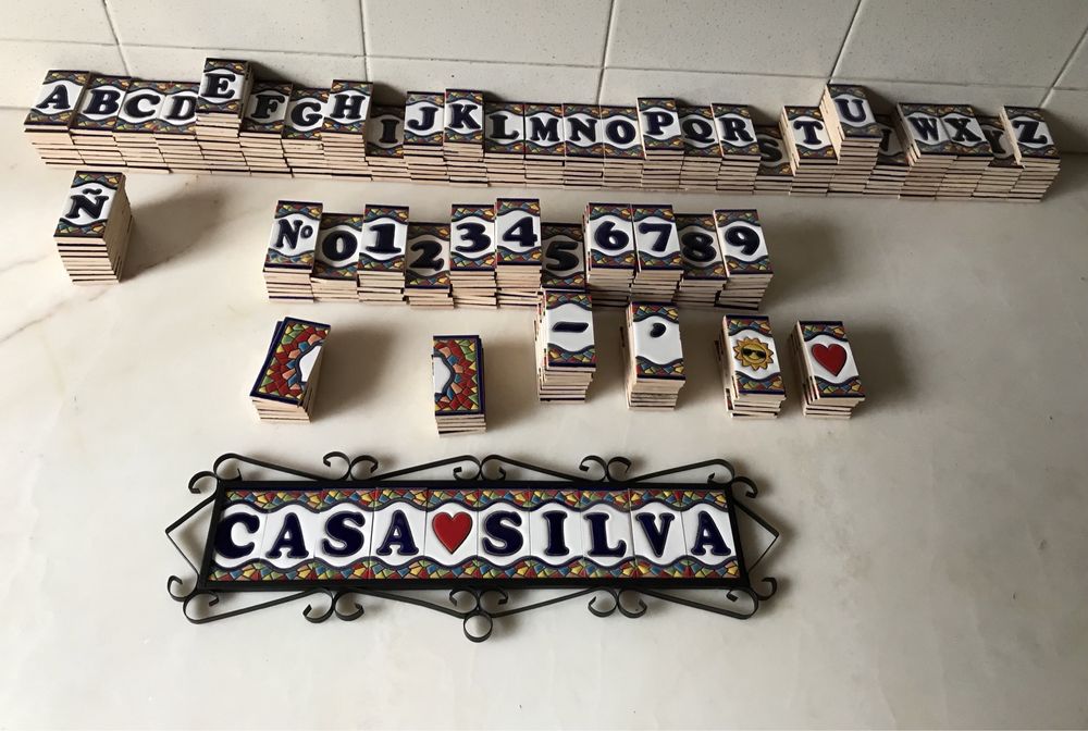 Letras e números em mosaico Gaudi e suportes- NOVO