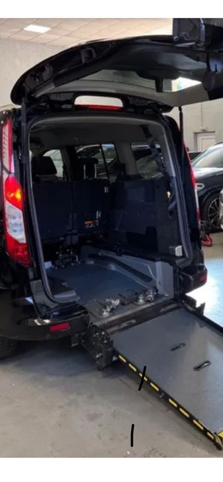 Ford Tourneo