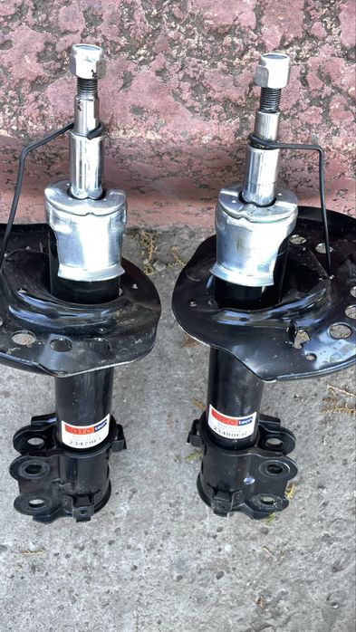 ПРОДАМ СТОЙКИ  800 гр шт.