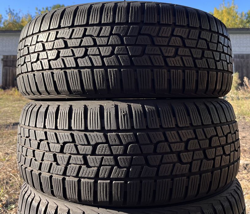 Зимові шини комплект 205/55 r16 Firestone