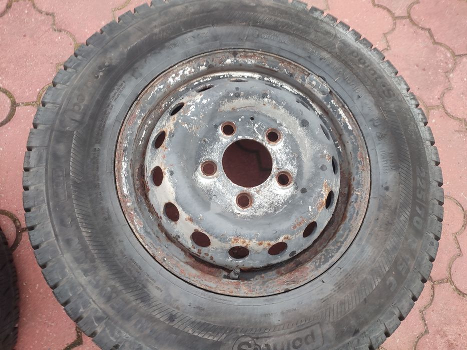 VW LT sprinter koła z oponami zimowymi 225/70 r15c  2szt bieżnik 8mm