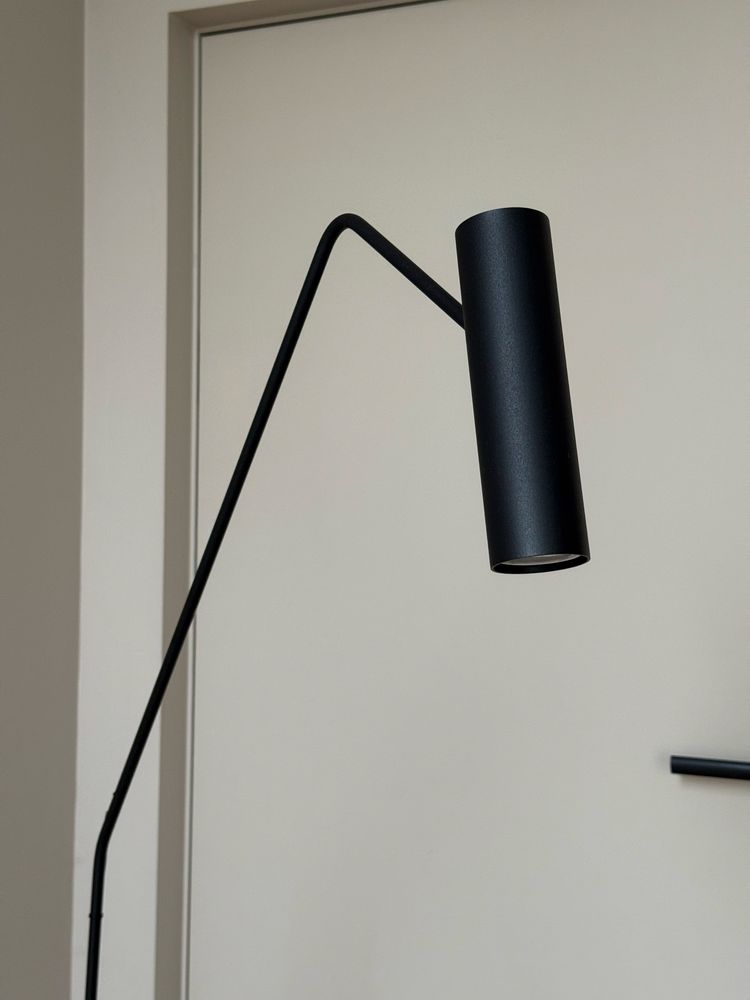 Nowodworski lampa stojąca EYE SUPER BLACK podłogowa czarna 6506