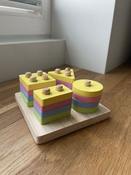 Гра дерев'яна логічна Геометрія в коробці