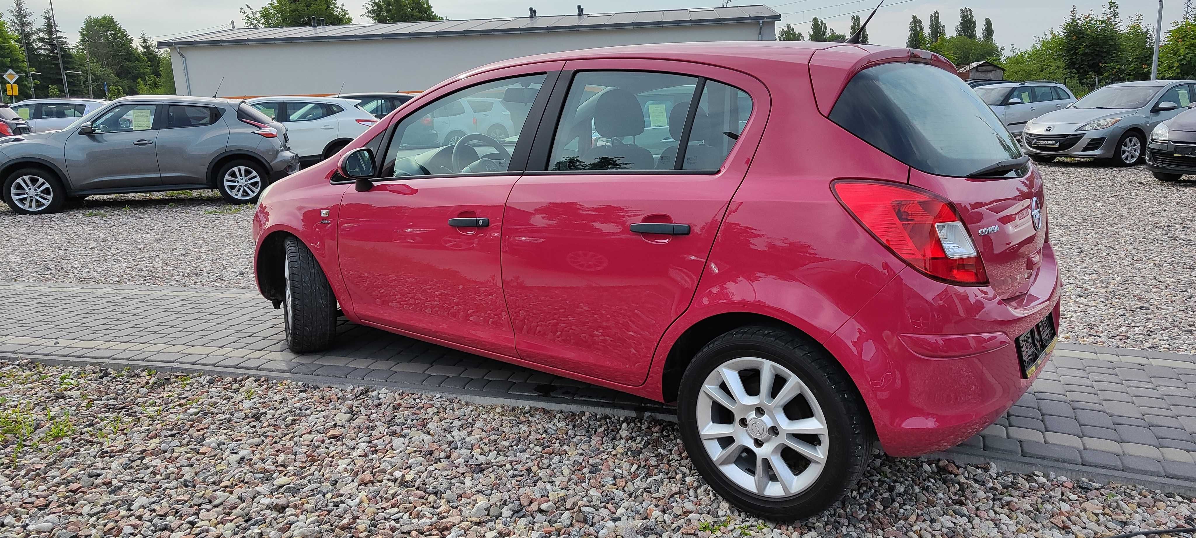 Opel Corsa 1,4 benzyna