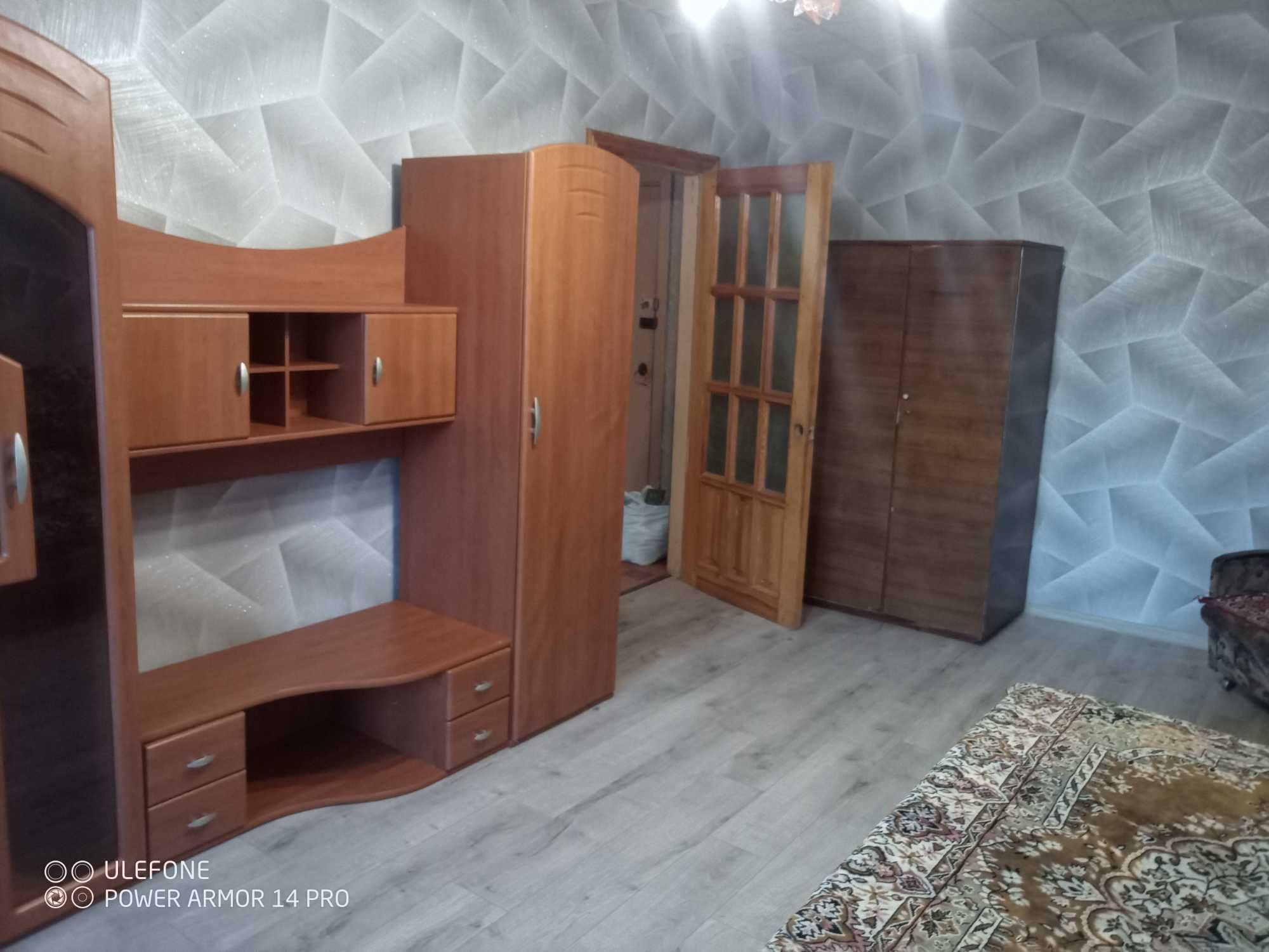 Продаж однокімнатної квартири на Ниві (Всіхсвятська 8)