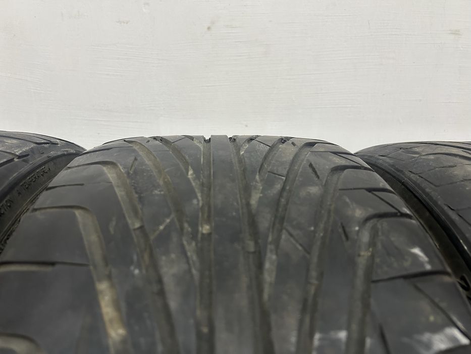Продам резину triangle tr968 245/35r20