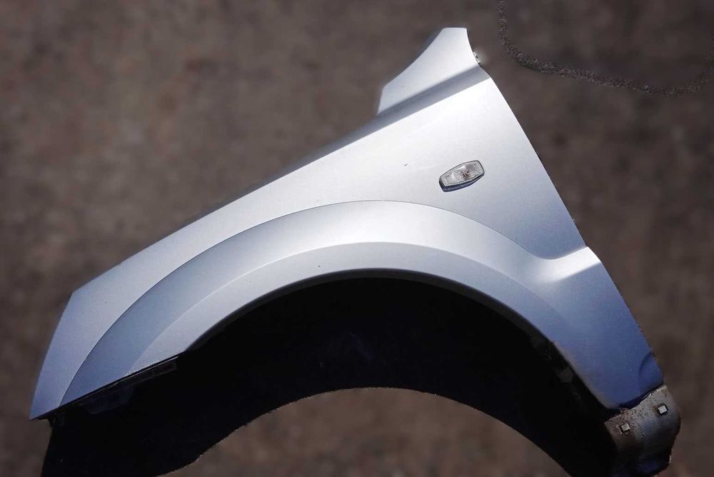 Błotnik lewy prawy Kia Sorento I Lift lak. 3D