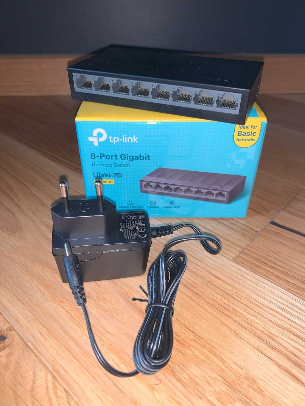Switch TP-Link LS1008G 8x1GB 8 portów 10/100/1000Mbps