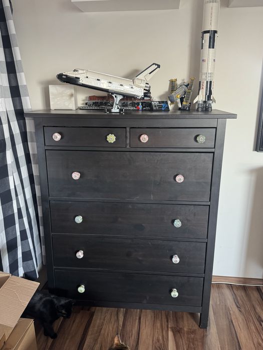 Wysoka komoda ikea hemnes