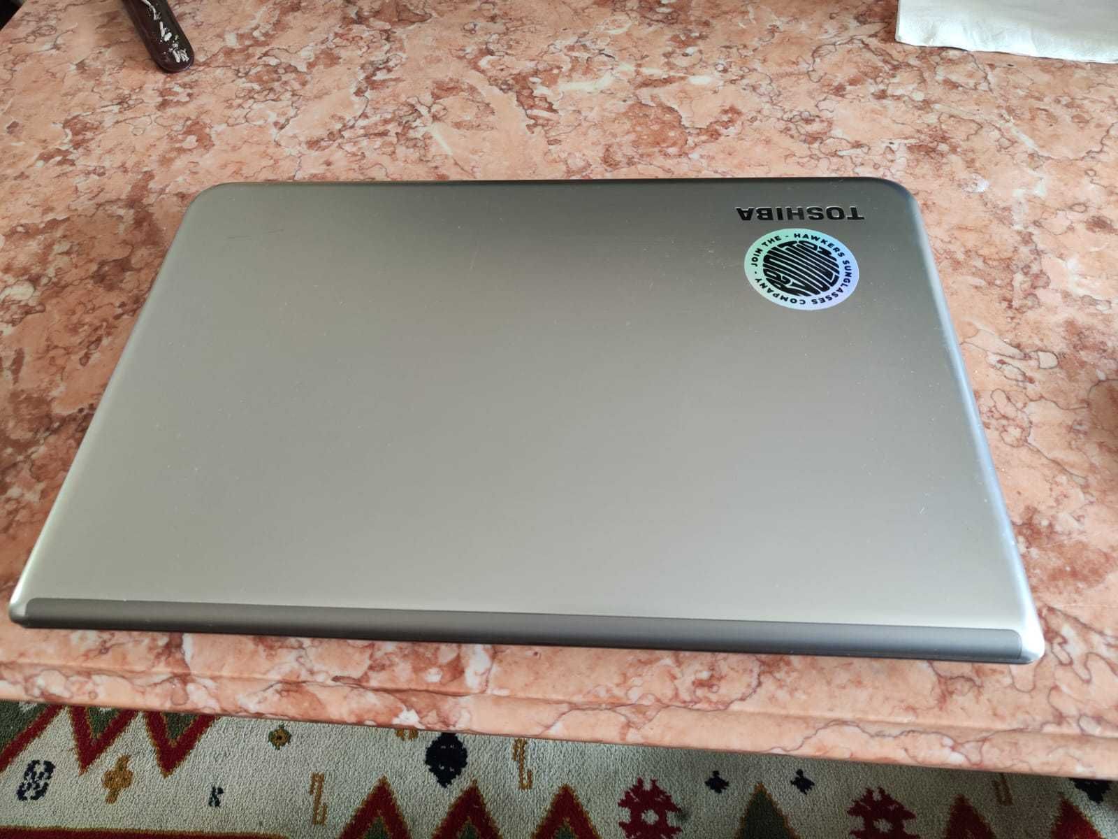 Portátil Toshiba Satellite P70 (para peças)