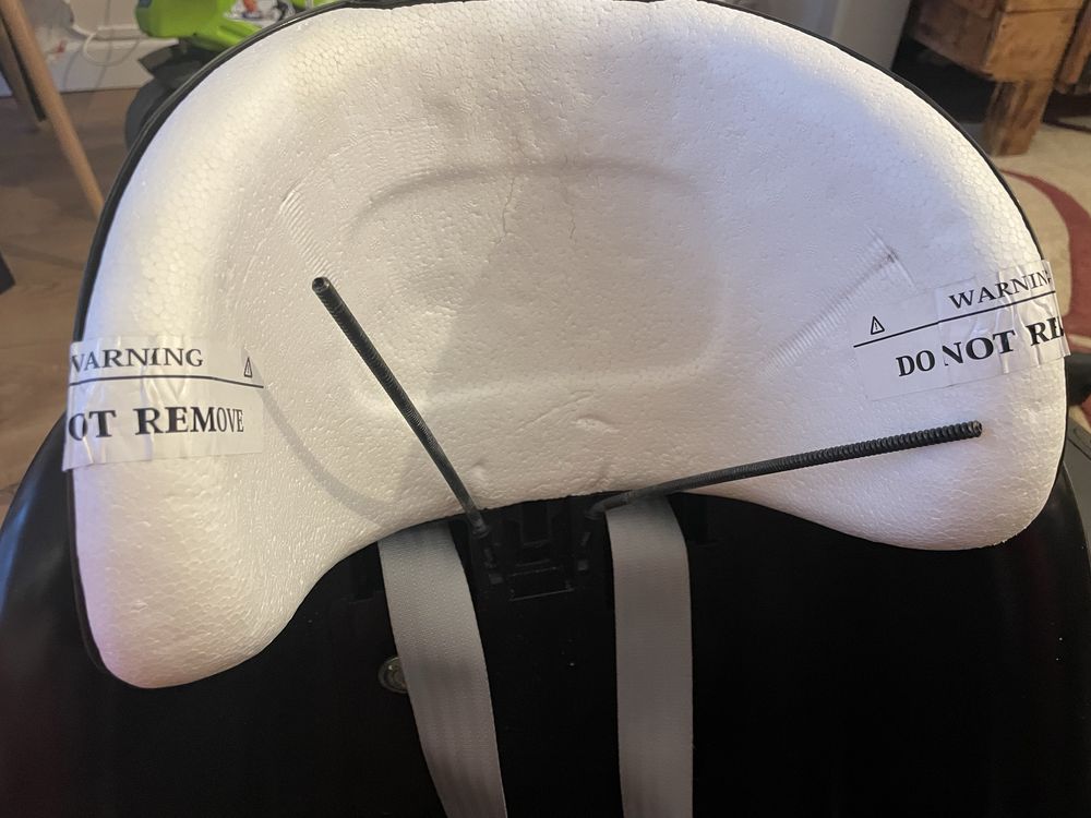 Maxi Cosi Pearl 9-18 kg razem z bazą isofix