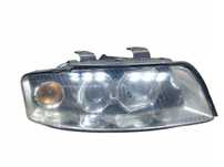 Lampa Prawa Przód Audi A4 B6