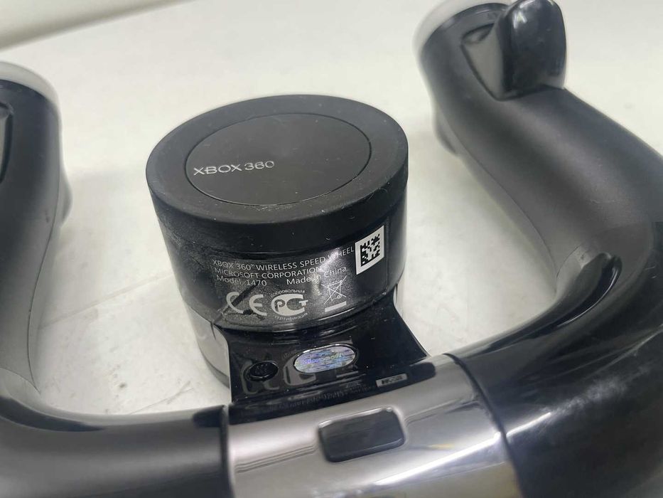 Беспроводной руль Microsoft Wireless Speed Wheel (Xbox 360)