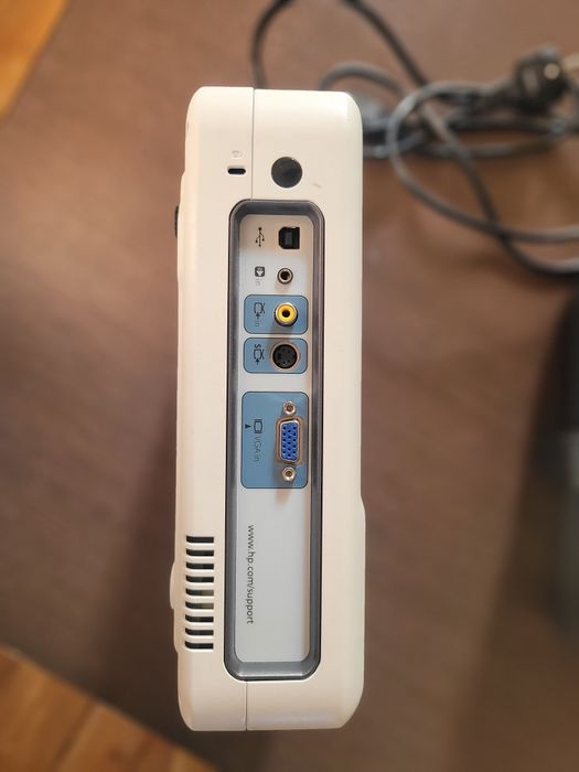 Projektor HP mp3222 rzutnik multimedialny wraz z dedykowaną torbą