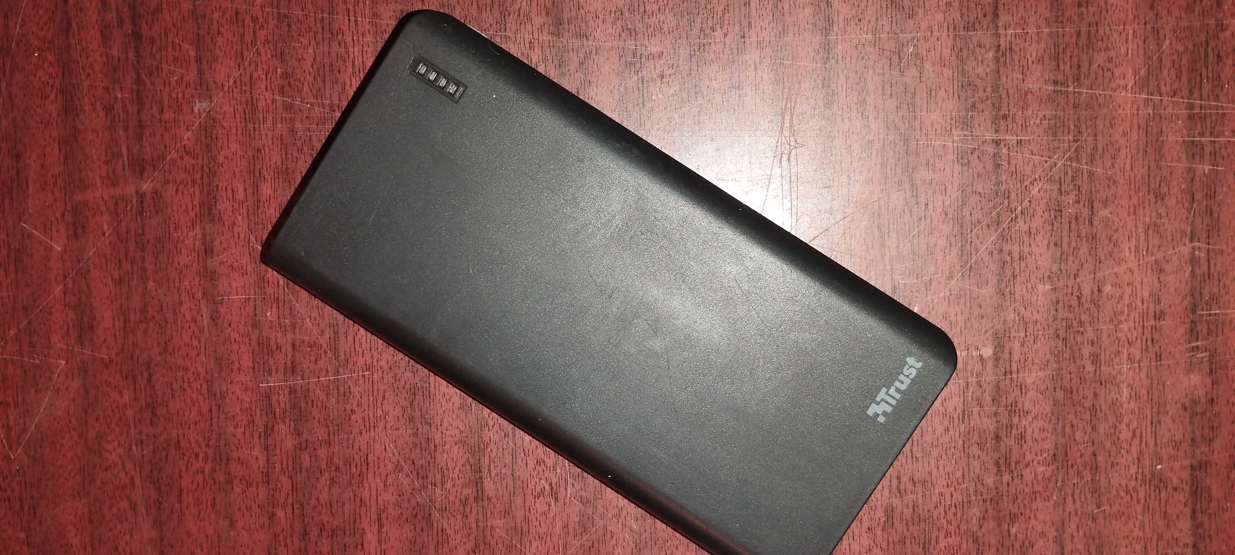Повер банк Trust 20000Mah