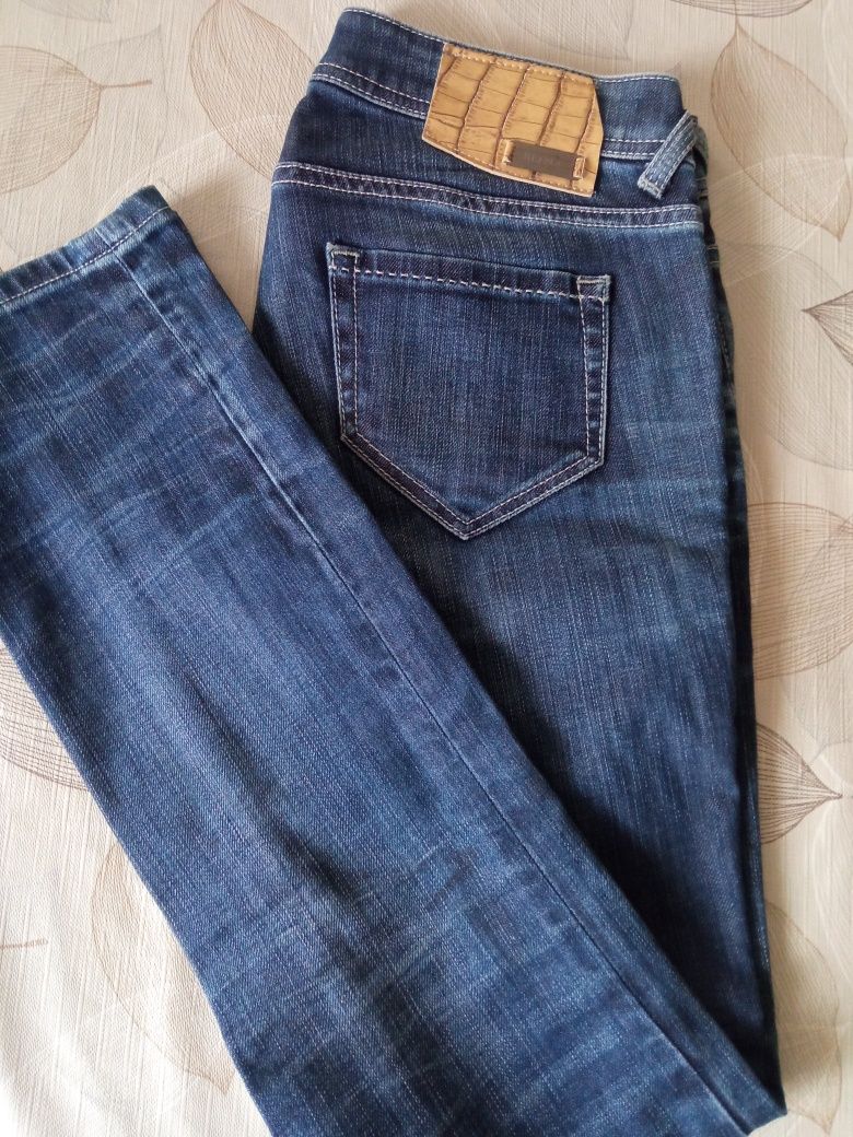 Spodnie jeansowe 27/32 damskie nowe