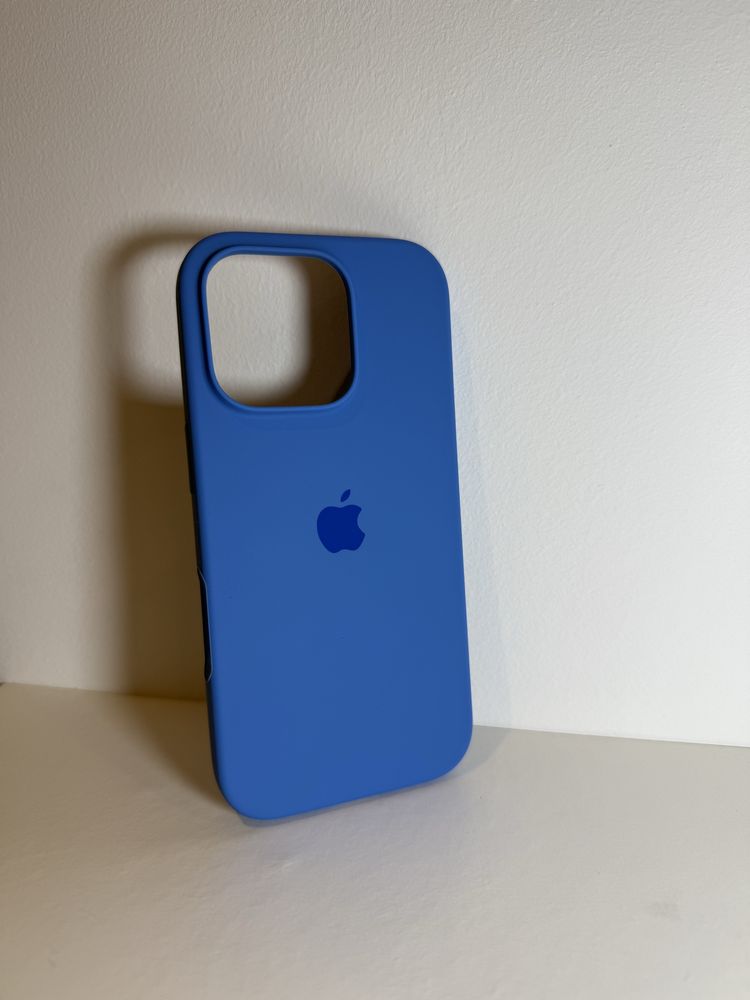 Capa Apple para Iphone 16 Pro - Azul Claro