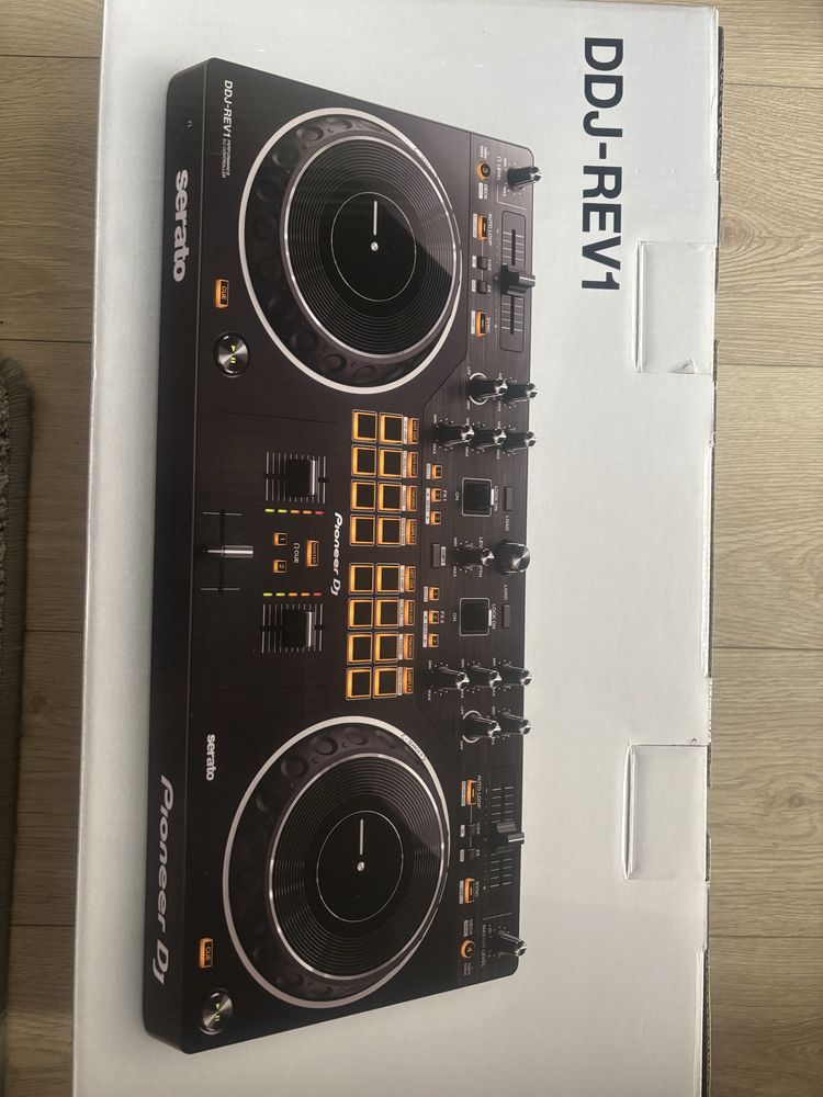 Kontroler DJ Pioneer DJ DDJ-REV1 Nowy- Gwarancja