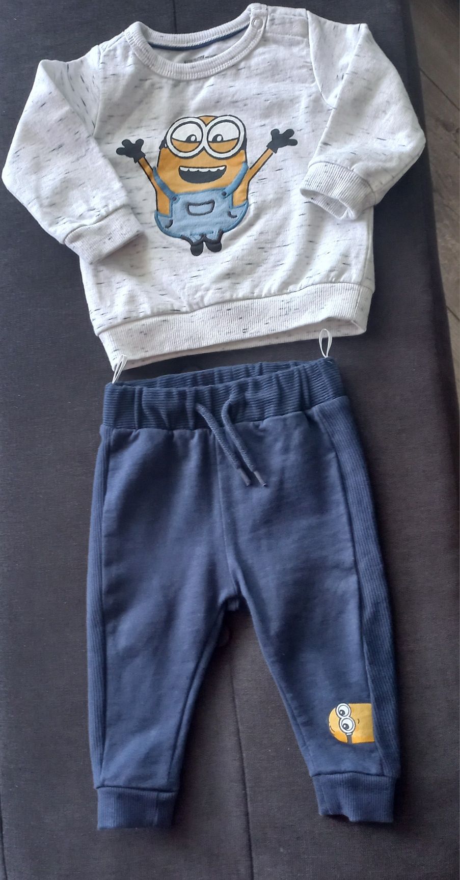 Dres Minionki C&A rozm.74 nowy