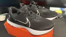 Nike REACT INFINITY Obuwie do biegania Rozmiar 47 CM30.5 US12.5