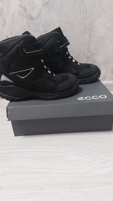 Підліткові ботінки ecco 39 розміру