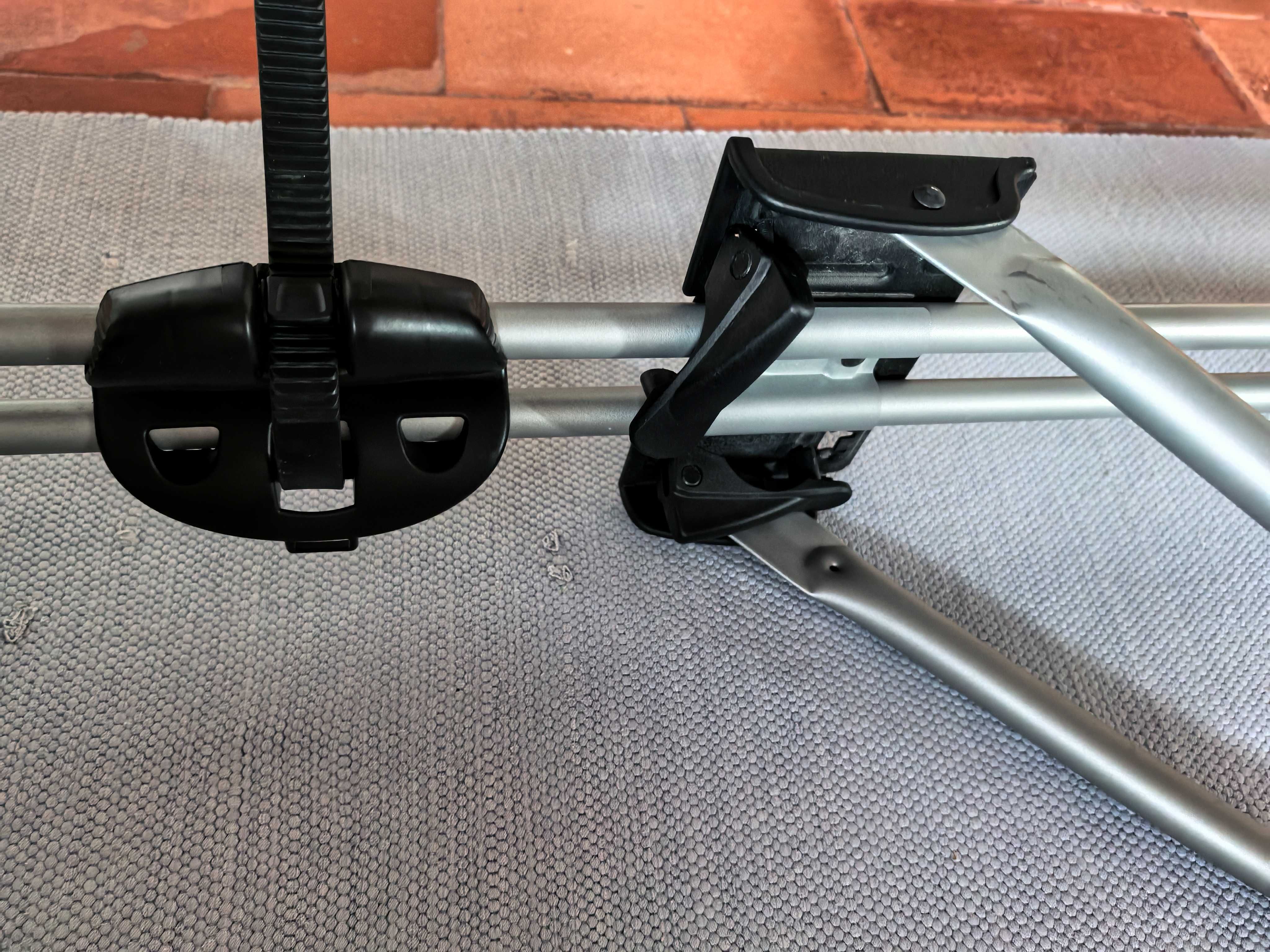 Suporte Bicicleta tejadilho Volvo como novo.
