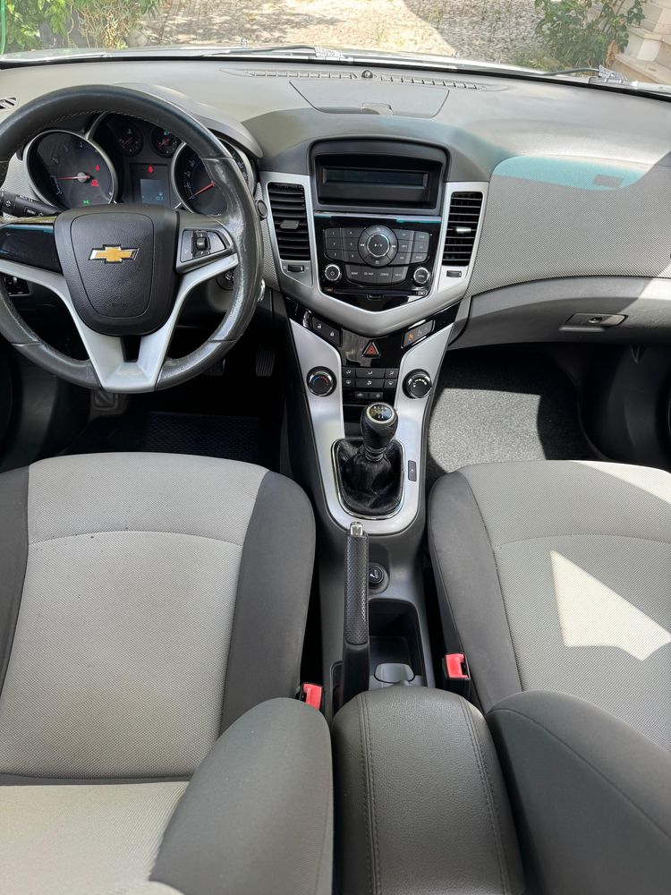 Chevrolet Cruze 1.6 LS (Gasolina com sistema a GPL)