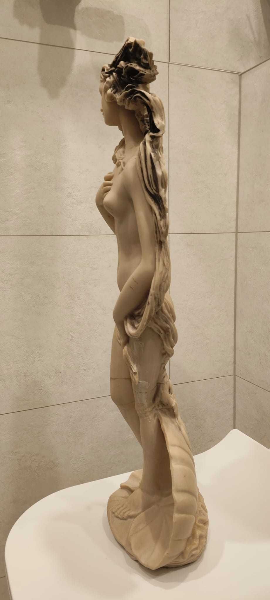 Rzeźba figura alabaster Narodziny Wenus