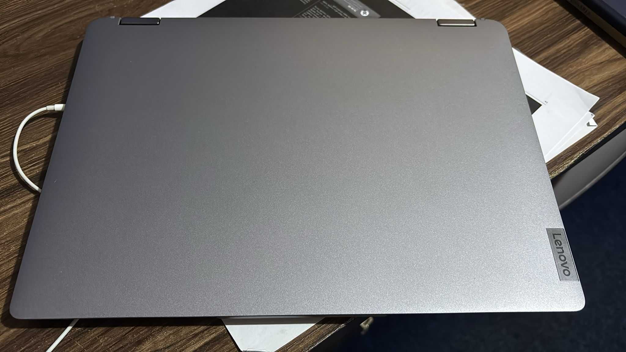 Portátil Lenovo IdeeaPad 5 Flex 6