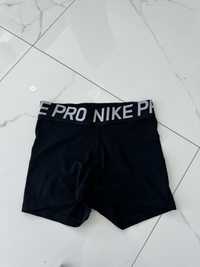 Krotkie spodenki Nike Pro M