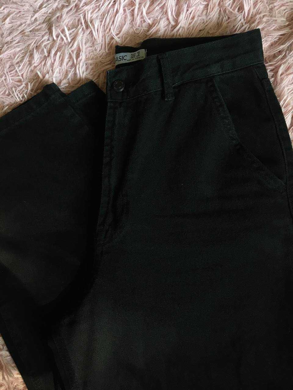 Жіночі джинси baggy