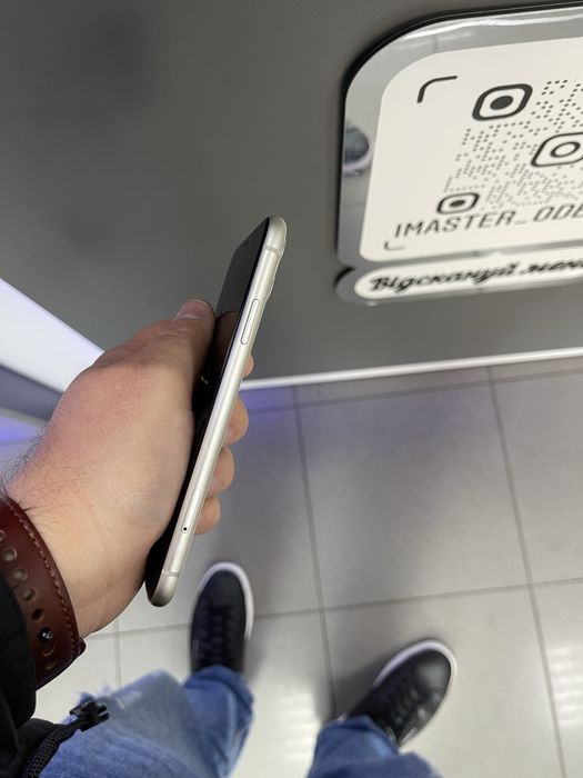 Iphone 11 128 gb идеал
