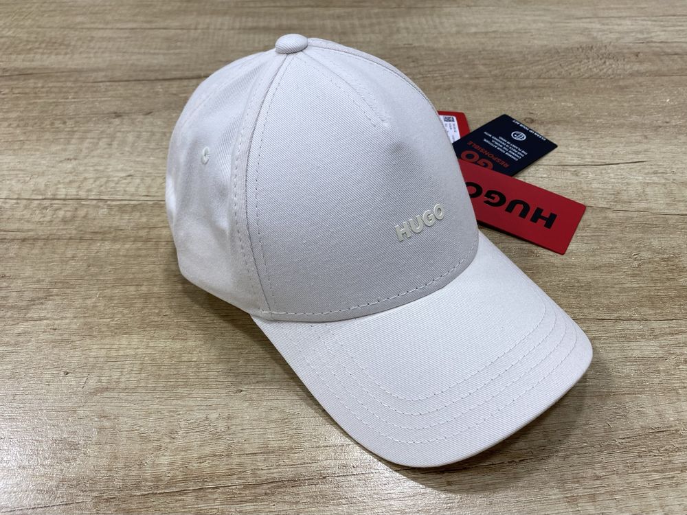 Кепка женская HUGO, Hugo Boss. Оригинал.