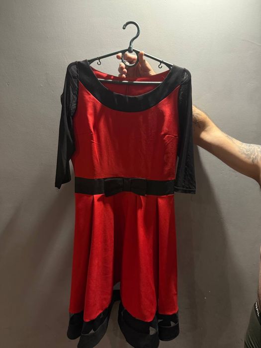 Жіночі сукні 46 розмір