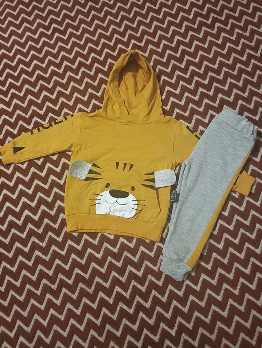 Костюмчик на хлопчика, на рочок