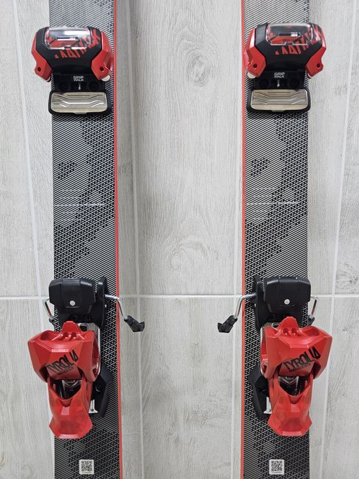 Лижі Head Monster