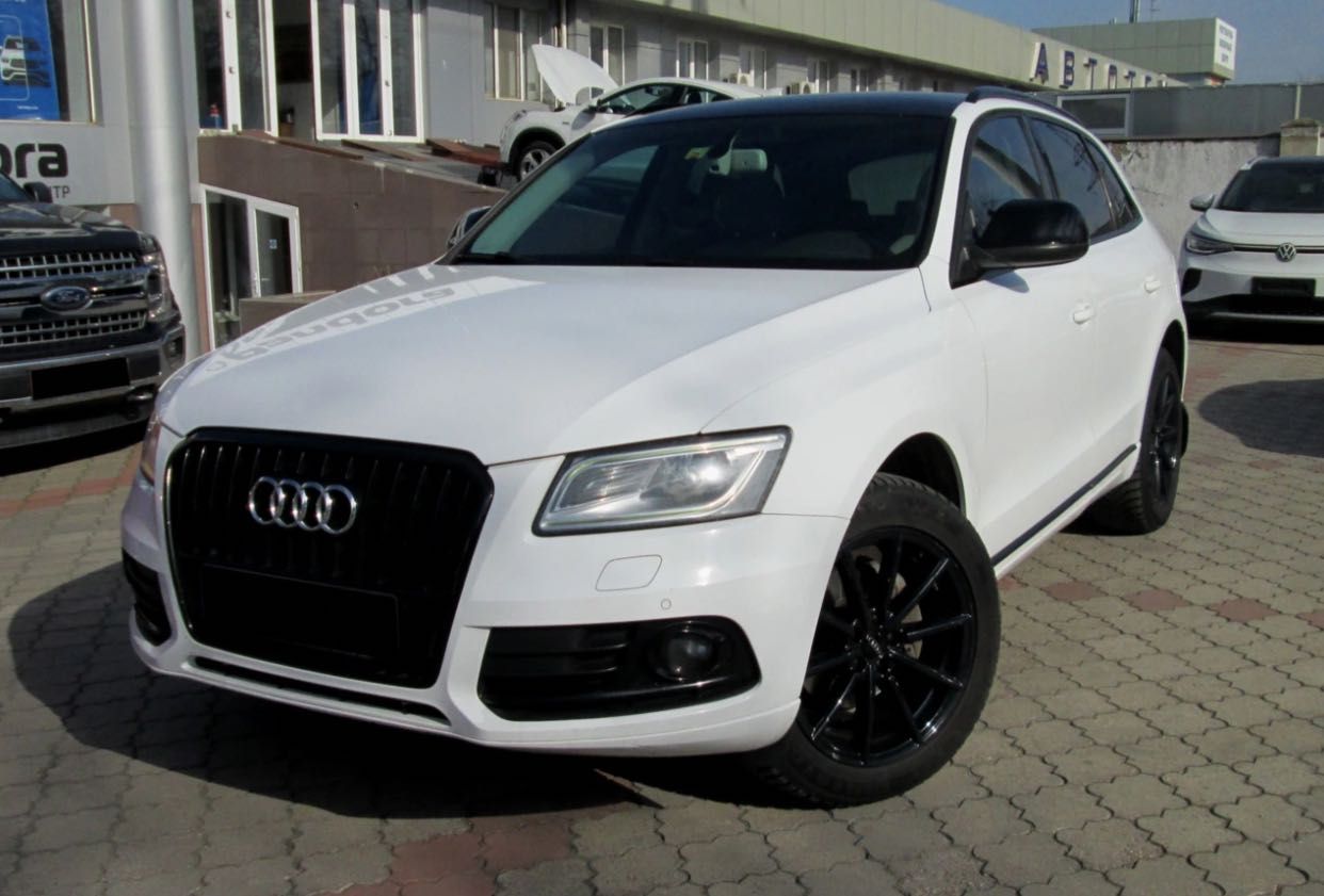 Audi Q5 2.0 TDI 2013 року, офіційна,  рестайлинг.