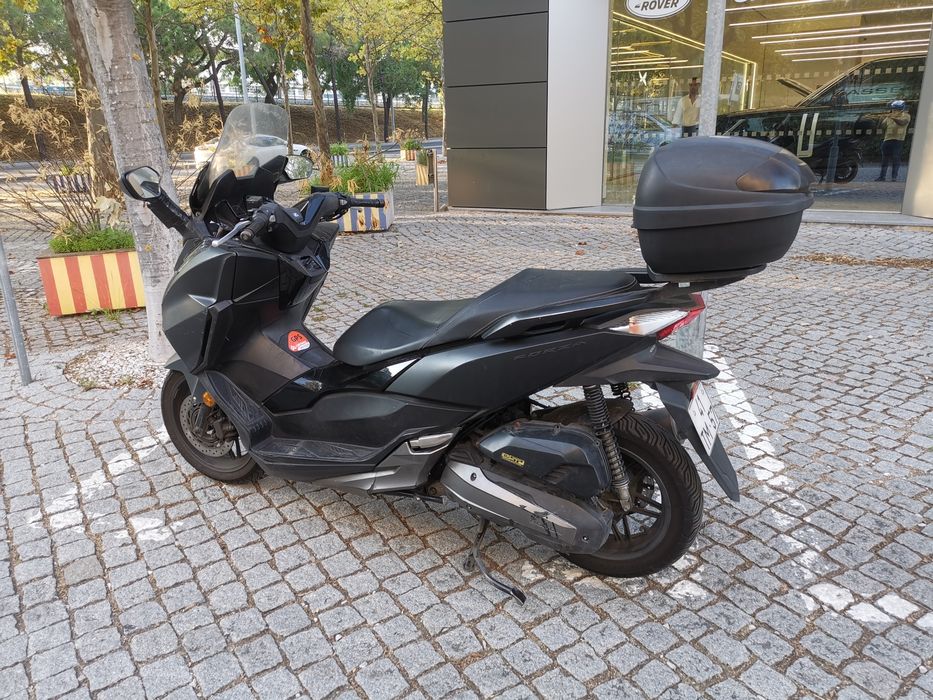 Vendo Honda Forza 125c de 2017 com 202000km