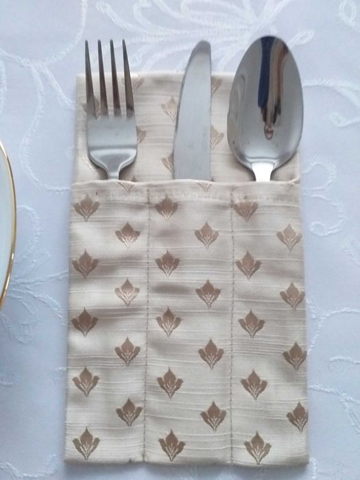 Kieszonki na sztućce dekoracje stołu