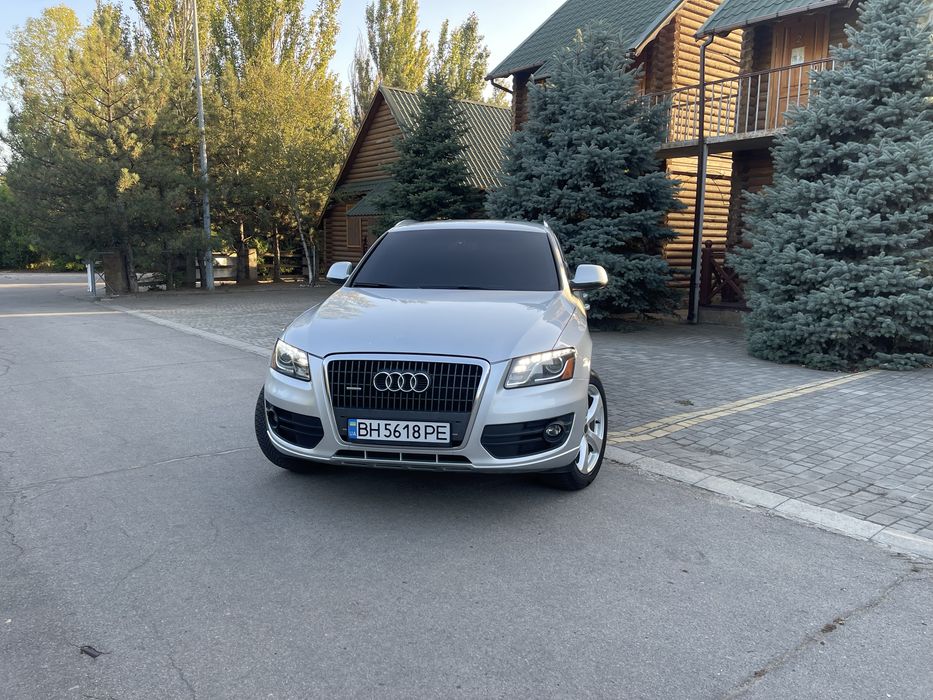 Audi Q5 гарний стан