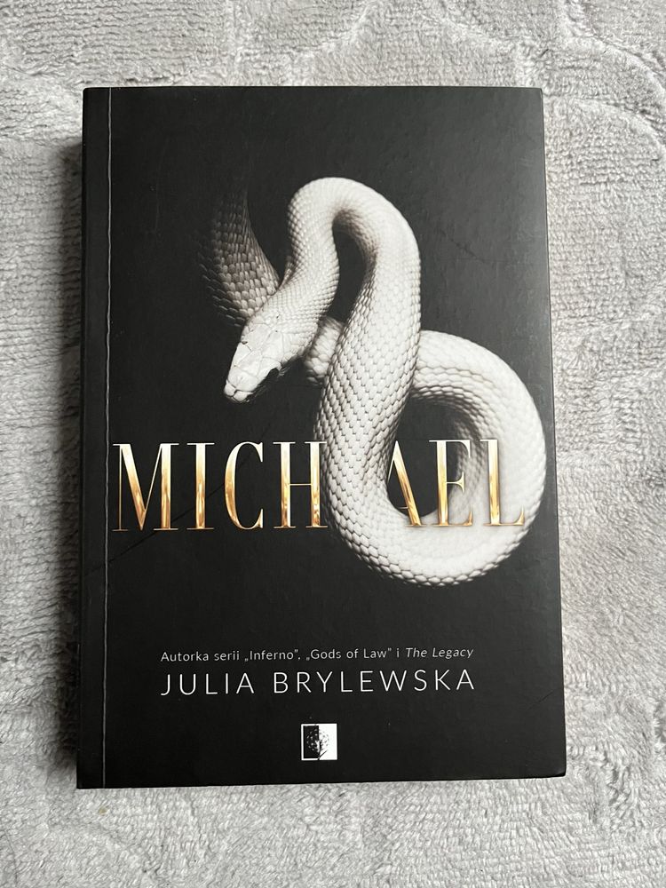 Julia Brylewska ,,Michael”