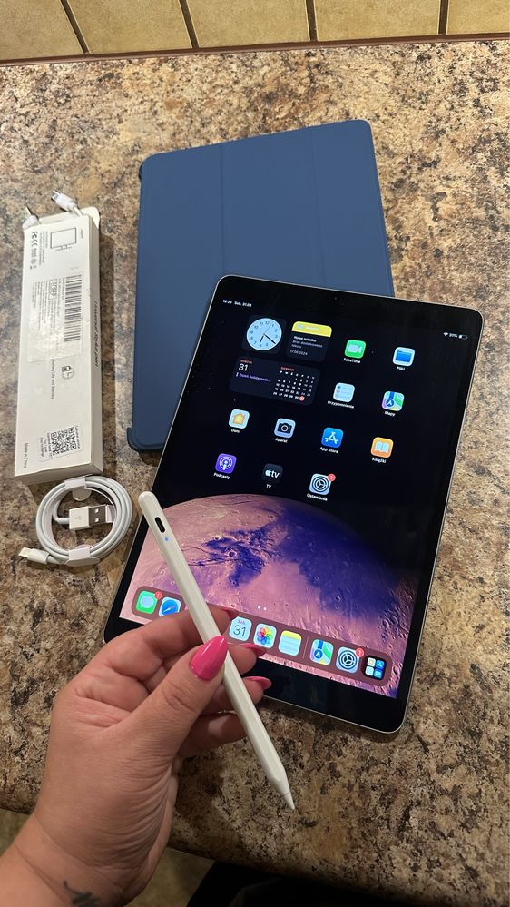 Tablet iPad Apple Retina 10” + NOWY RYSIK - Touch ID - PROCREATE