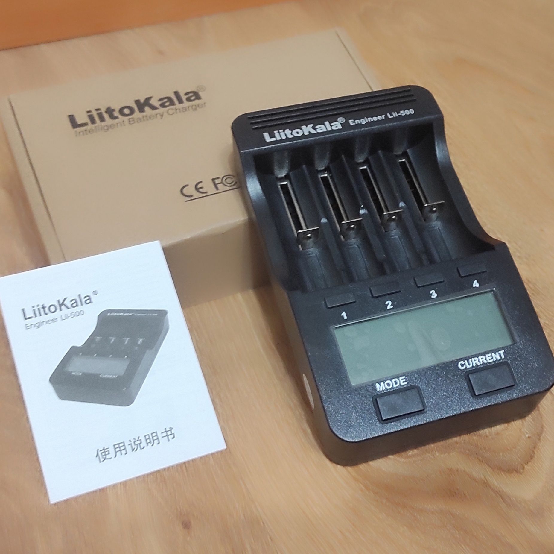 Зарядное устройство Liitokala Lii-500 Engineer для  Ni-Cd Ni-Mh Li-Ion